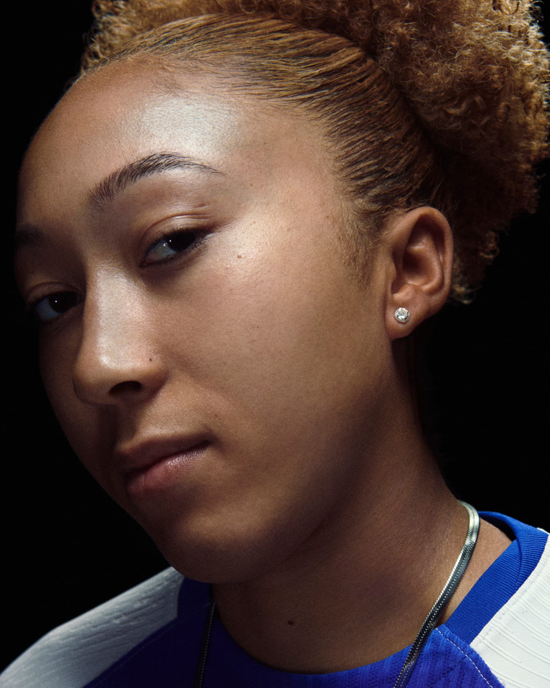 Lauren James portrait in the SU25 England kit, Fear Nothing.