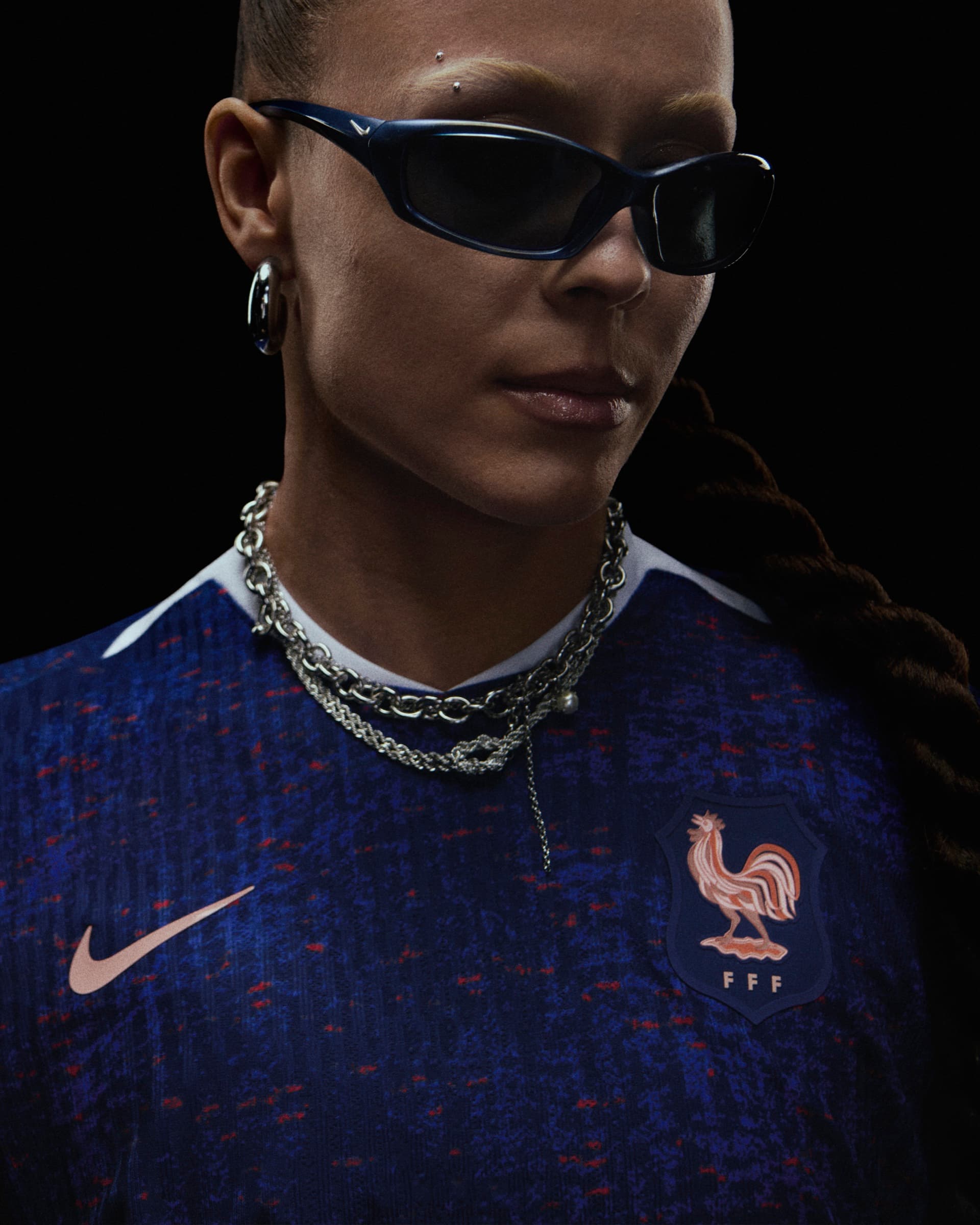 Neffah twins portrait in the SU25 France kit, Fear Nothing.
